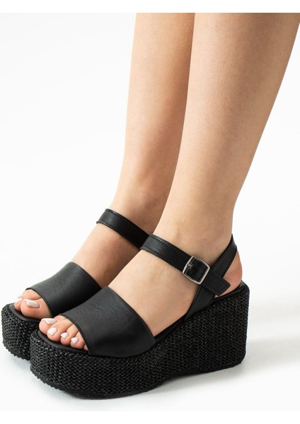 Plaza Deri Dolgu Topuk Hasır Sandalet Siyah modelleri