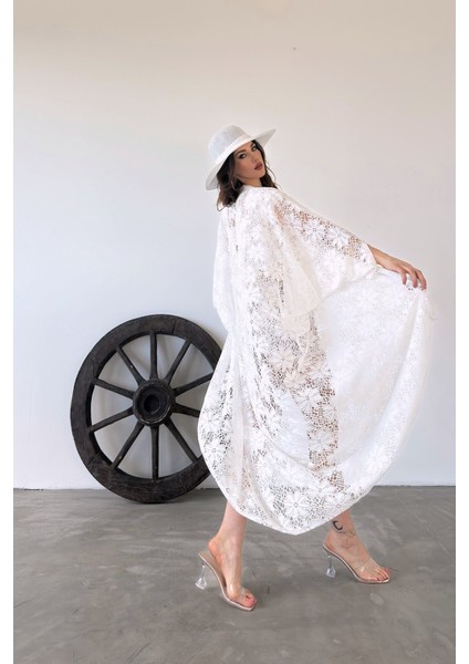Çicek Desenli Uzun Güpür Kimono indirimleri