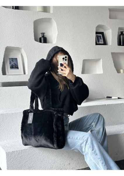 Midnight Juicy Tote Kadın Peluş Omuz Çantası fırsatları