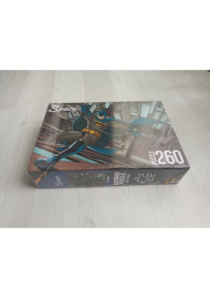 Batman 260 Parça Puzzle -Space