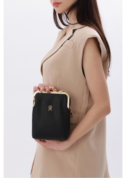 Kadın Siyah Burs Detaylı 3 Bölmeli El Ve Omuz Çantası modelleri