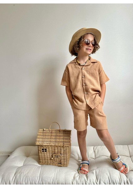 Erkek Çocuk Müslin Kumaş Gömlekli Takım fırsatları