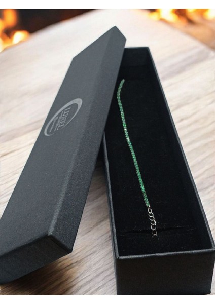 925 Ayar Gümüş Yeşil Taşlı Su Yolu Bileklik - Şık ve Günlük Kullanıma Uygun