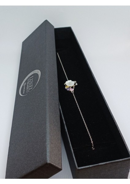 Manolyalı Gümüş Bileklik - Zarif ve Şık Tasarım, 925 Ayar Gümüş, Hediyelik Takı