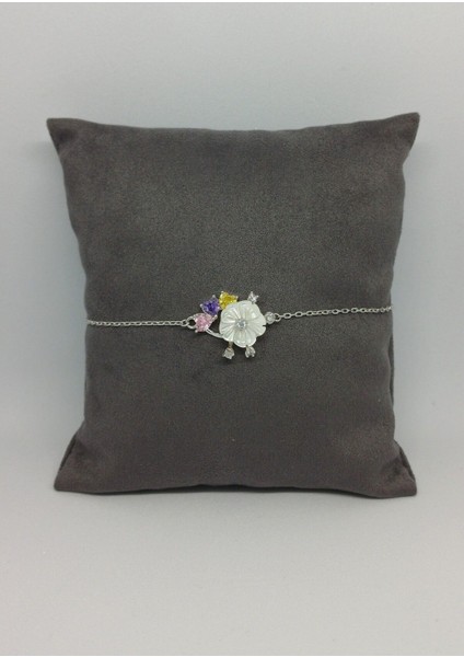 Manolyalı Gümüş Bileklik - Zarif ve Şık Tasarım, 925 Ayar Gümüş, Hediyelik Takı modelleri