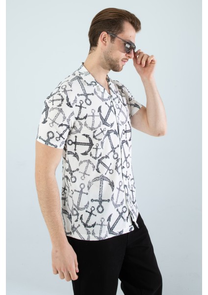 Erkek Slim Fit Kesim Çapa Desenli Dijital Baskılı Apaş Yaka Pamuklu Kısa Kol Gömlek