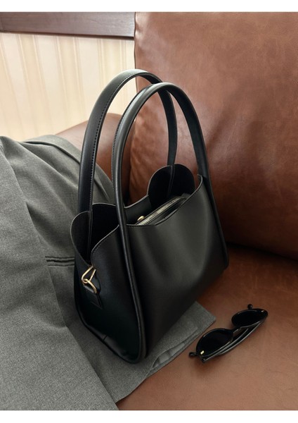 Kadın Üç Bölmeli Özel Tasarım Çıkarılabilir Makyaj Çantalı Siyah Deri El Ve Omuz Çantası Rain modelleri