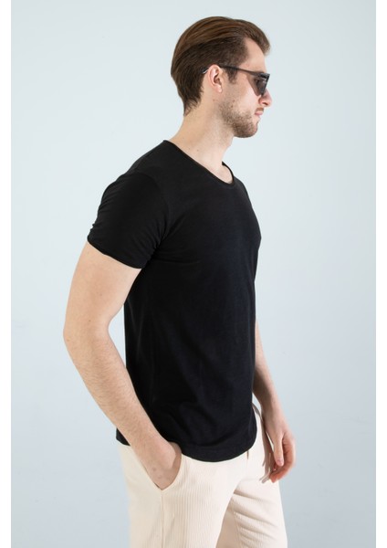 Erkek Slim Fit Likralı Oval Kesim Açık Yaka Basic Body T-Shirt fiyatları