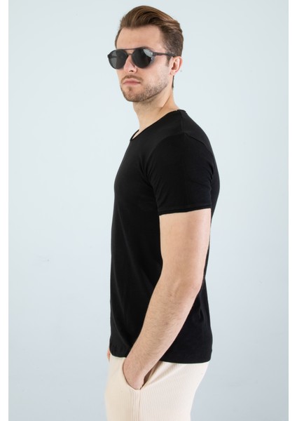 Erkek Slim Fit Likralı Oval Kesim Açık Yaka Basic Body T-Shirt fırsatları