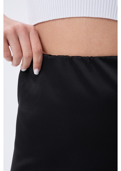 Kadın Siyah Maxi Saten Etek Lastikli indirimleri