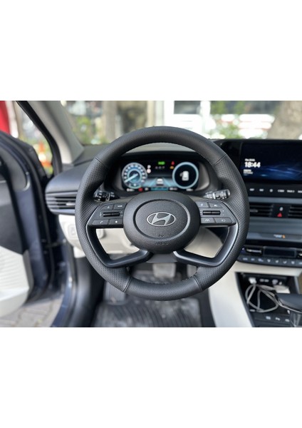 Hyundai Bayon 2020-2024 Araca Özel Direksiyon Kılıfı (F1 Olmayan Araçlara Uyumludur)