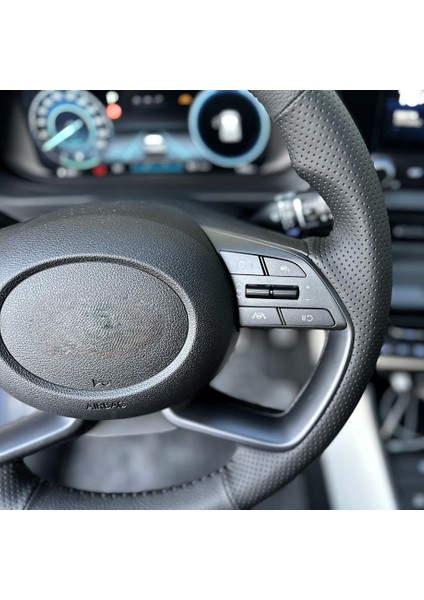 Hyundai Bayon 2020-2024 Araca Özel Direksiyon Kılıfı (F1 Olmayan Araçlara Uyumludur) indirimleri