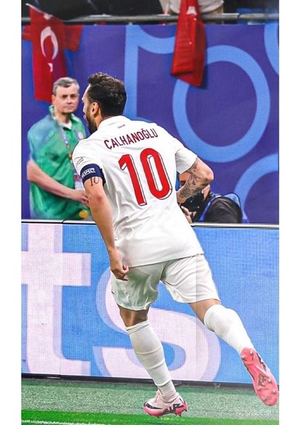 Milli Takım Hakan Çalhanoğlu Yetişkin Forması Beyaz