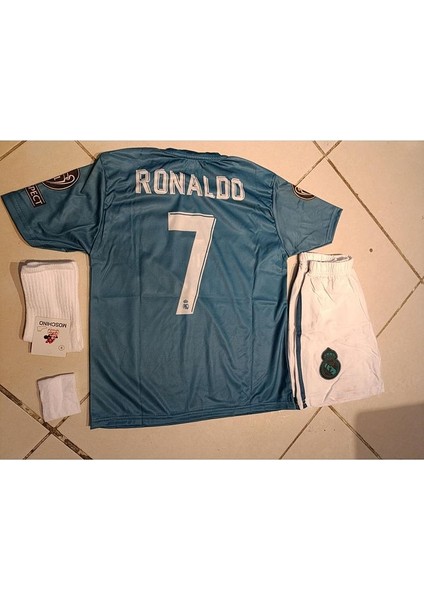Ronaldo Real Madrid Turkuaz Çocuk Forma 4 Lü Set . Forma+Şort+Çorap+Bileklik