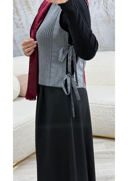 Kumaş Garnili Triko Yelek Gri