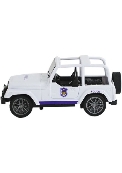 8007A 8li Dısplayde Sürtmeli Arazi Jeep