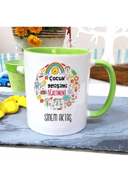 Çocuk Gelişimi Öğretmenine Özel Öğretmenler Günü Hediyesi Kişiye Özel Kupa Bardak