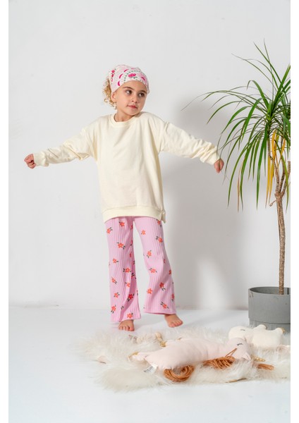 Çiçek Desenli Kız Çocuk Takımı modelleri