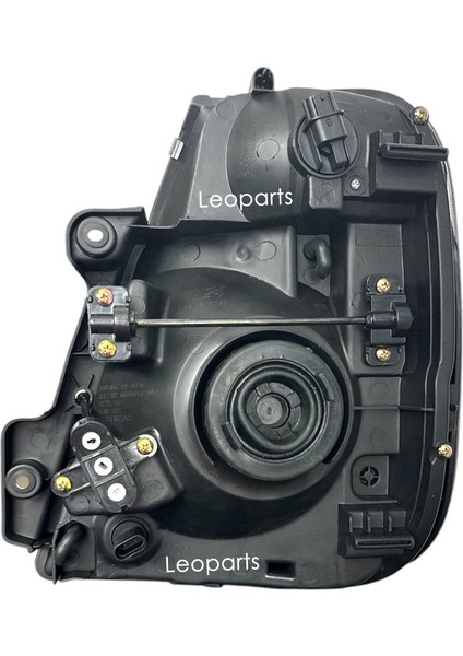 Kia Bongo Far Lambası Sağ (Manuel) 2012-2016 92102-4E510 fiyatları