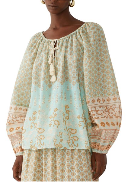 Feminine Charm Bluz