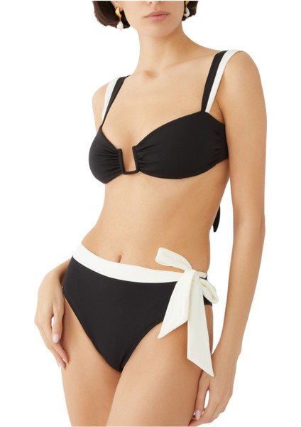 Klasik Bağlamalı Bikini Üstü fiyatları