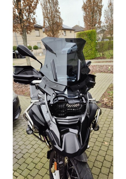 Bmw Ön Cam Uzantısı T6108521