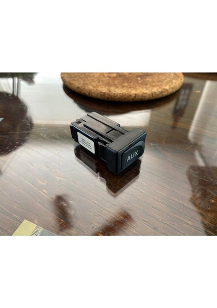 Toyota Camry 2006 - 2011 Için 2 USB Adaptörü T6148174