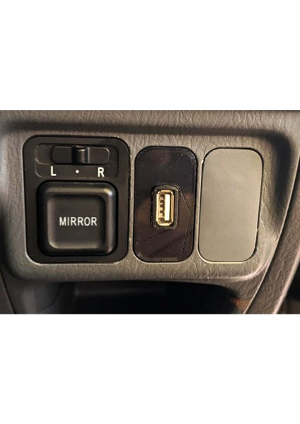USB Bağlayıcı Için Honda Civic Anahtar Paneli T4062481