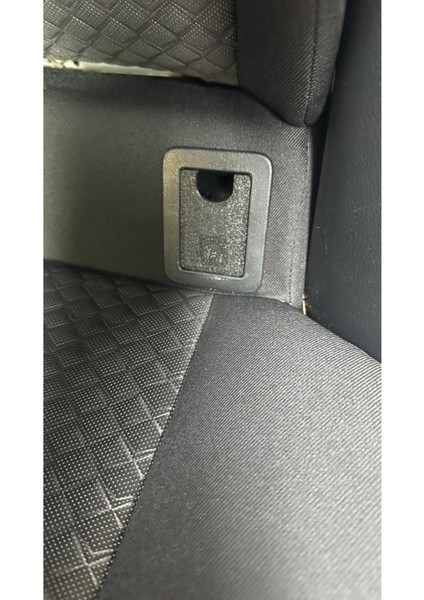 Toyota C-Hr Isofix Kapak Plakası T6606537