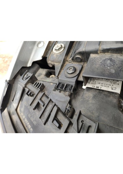 Bmw E83 Için Far Montaj Parçaları T3942827
