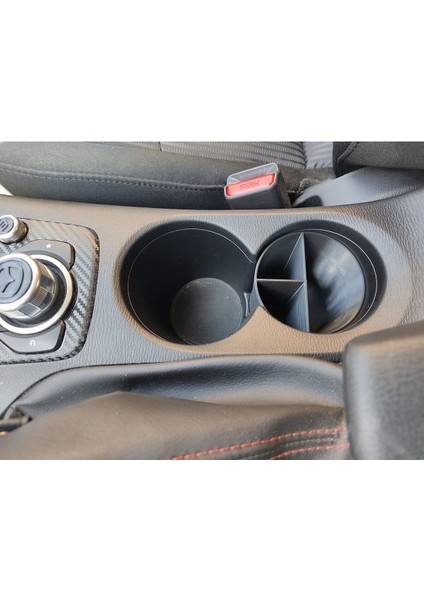 Mazda 3 - Bardak Altlığı Organizatörü / Bardak Tutucu Organizatörü T4903685