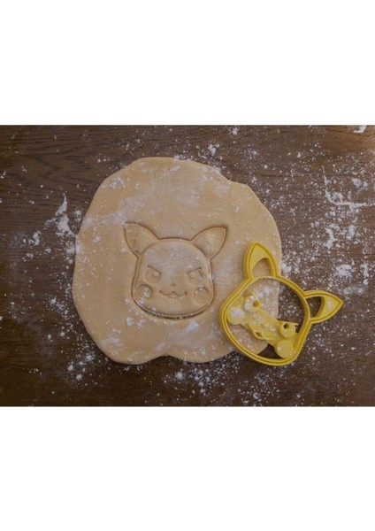 Hamur Kesici Pikachu (Pokémon) T4881957
