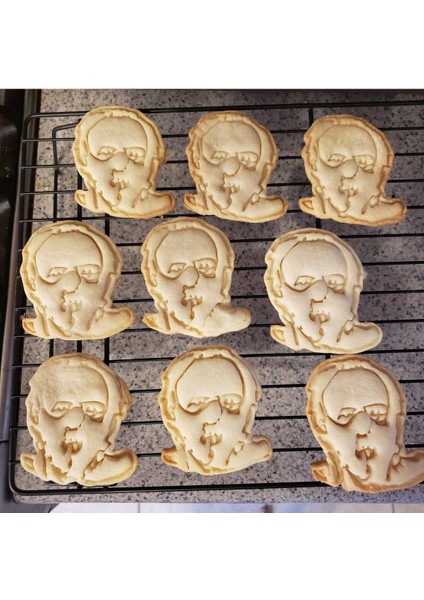 Hannibal Lecter Hamur Kesici T3897427
