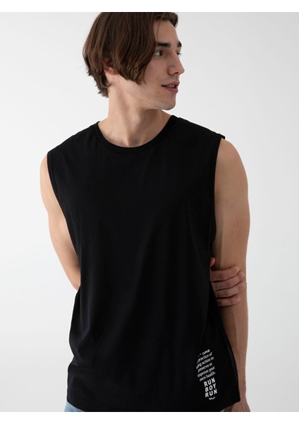 Erkek Yazı Baskılı Sıfır Yaka Kısa Kollu Regular Siyah Atlet fiyatları