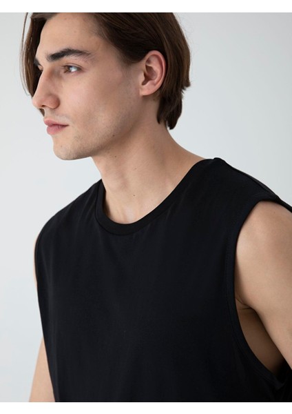 Erkek Yazı Baskılı Sıfır Yaka Kısa Kollu Regular Siyah Atlet indirimleri