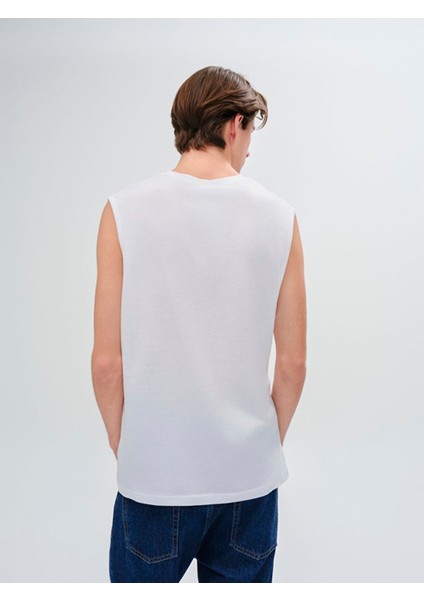 Erkek Yazı Baskılı Sıfır Yaka Kısa Kollu Regular Beyaz Atlet modelleri