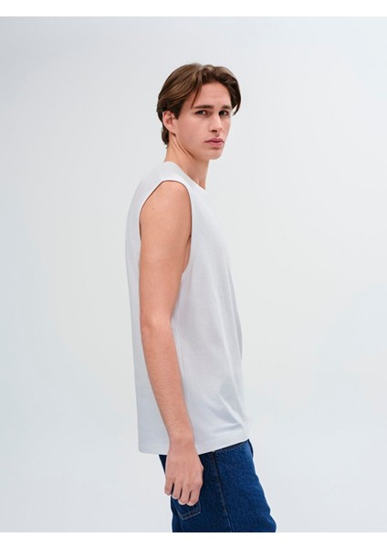 Erkek Yazı Baskılı Sıfır Yaka Kısa Kollu Regular Beyaz Atlet fırsatları