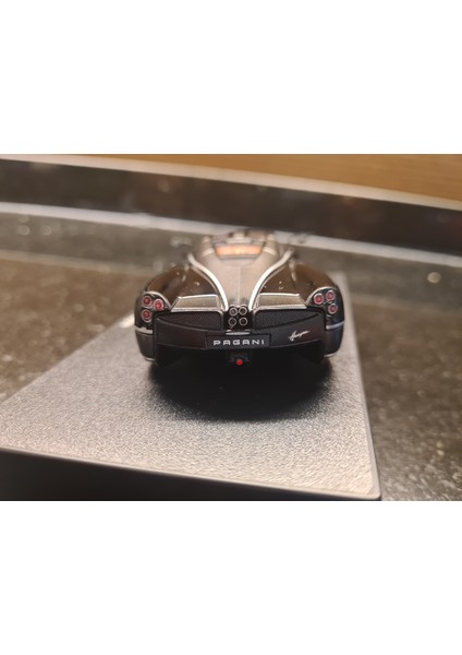 Autoart 1/43 Pagani Huayra 2011 fiyatları
