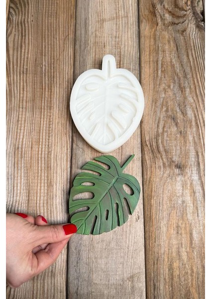 Monstera Küçük Silikon Tepsi Kalıbı modelleri