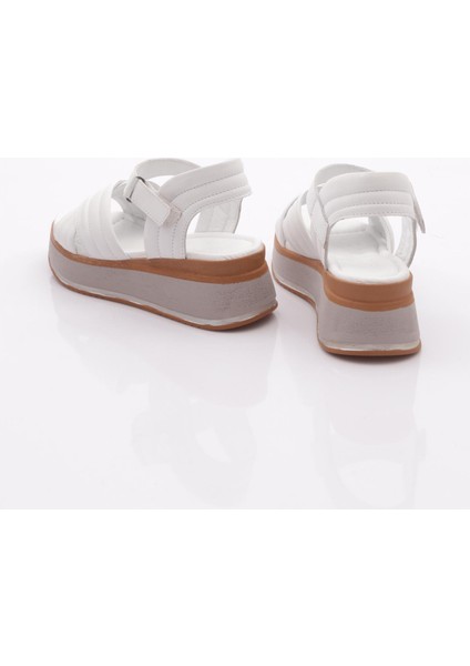 1230-22229 Kadin Çapraz Bantli Sandalet