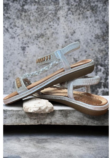 24Y152-18 Kadın Sandalet modelleri