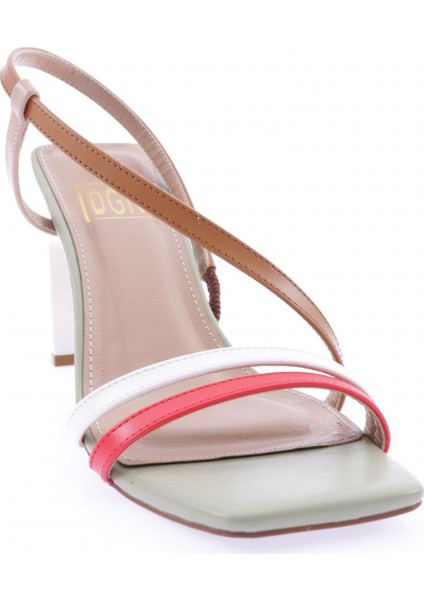 K9002 Kadin Küt Burun Çapraz Bantli Topuklu Sandalet fiyatları