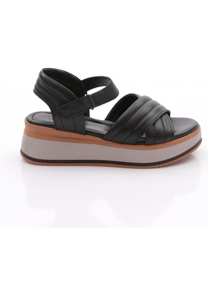1230-22229 Kadin Çapraz Bantli Sandalet