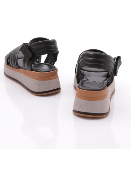 1230-22229 Kadin Çapraz Bantli Sandalet modelleri