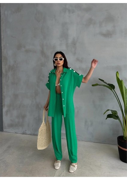 Omuz Midye Sıralı Bluz - Paça Pensli Pantolon Takım - Yeşil