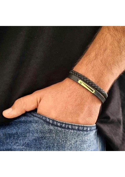 Altın Plakalı 14 Ayar Dekoratif Dikdörtgen Motifli Özgün Derili Erkeklere Özel Harf Bilekliği-393Harf-Siyah modelleri
