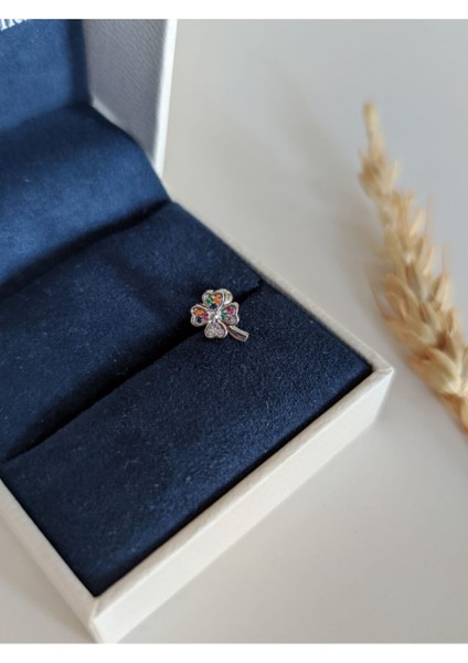 Cerrahi Çelik Gümüş Renkli Zirkon Taşlı Yonca Model Piercing , Tragus