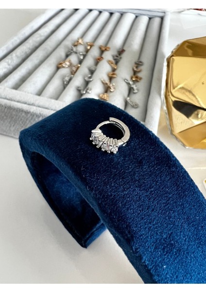 Cerrahi Çelik Gümüş Baget Taşlı Halka Piercing,tragus