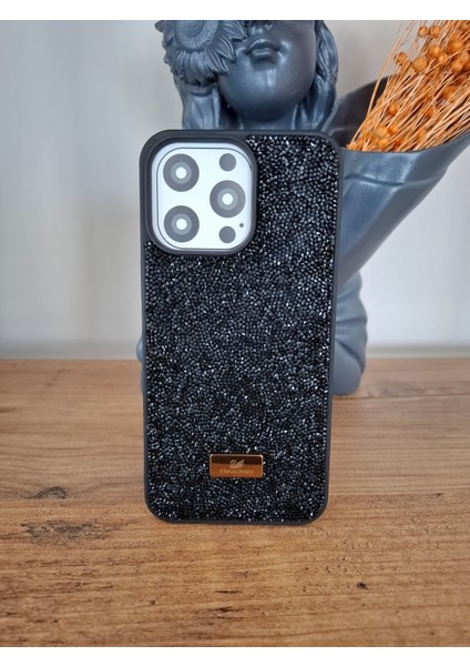 Apple iPhone 15 Pro Max Uyumlu Işıltılı Taşlı Lüks Içi Kadife Kamera Çıkıntılı Kılıf