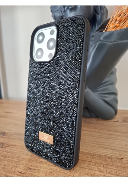 Apple iPhone 15 Pro Max Uyumlu Işıltılı Taşlı Lüks Içi Kadife Kamera Çıkıntılı Kılıf modelleri